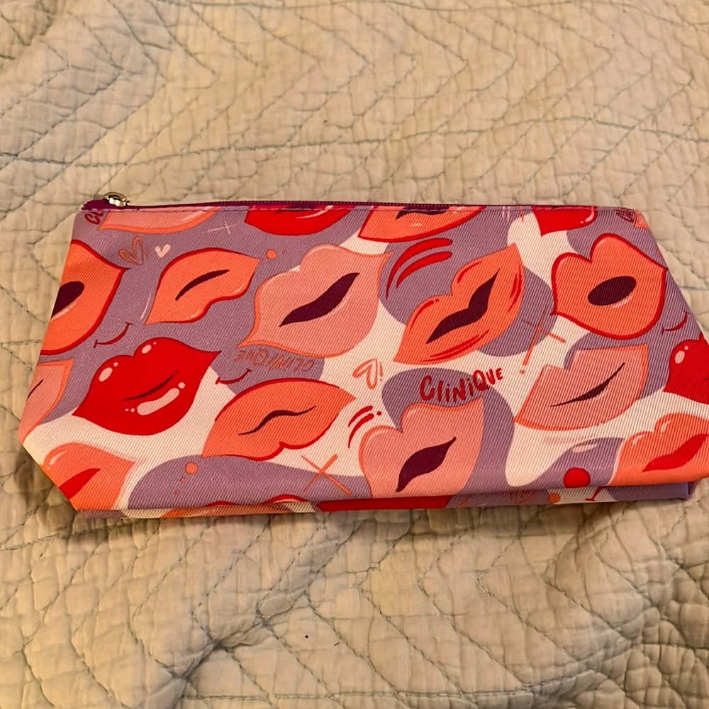 Clinique make up bag
